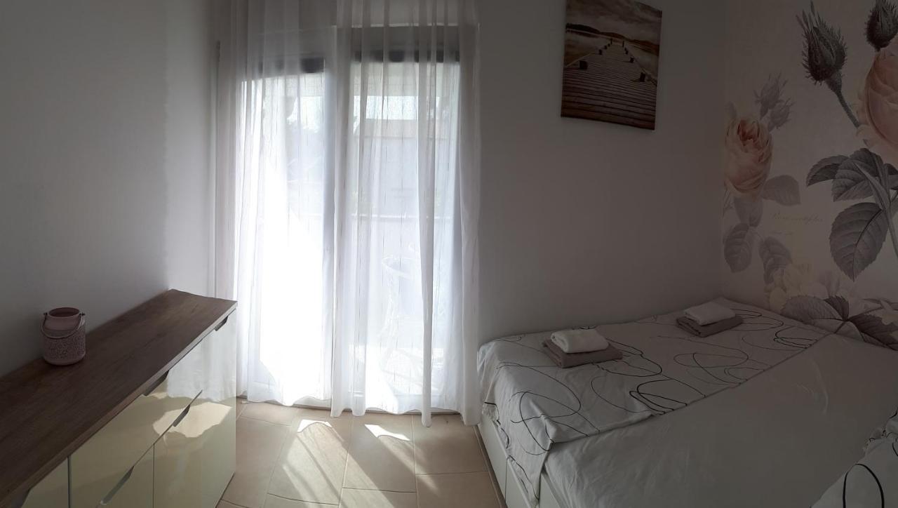 Apartman Raus Sabunike Privlaka  Exteriér fotografie